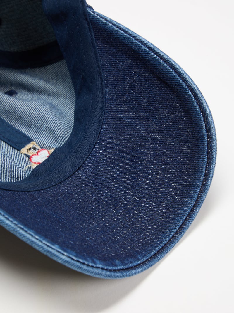 Embroidered baseball cap