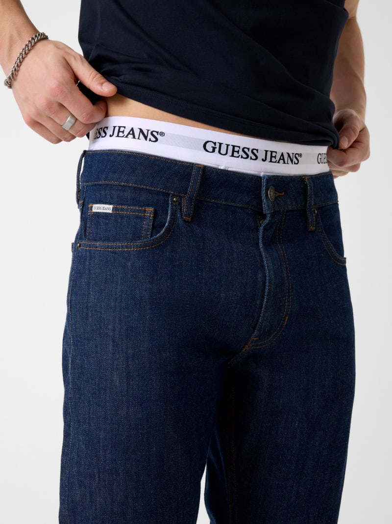 G16 Straight Jean