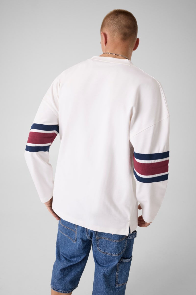 Long-sleeves printed t-shirt