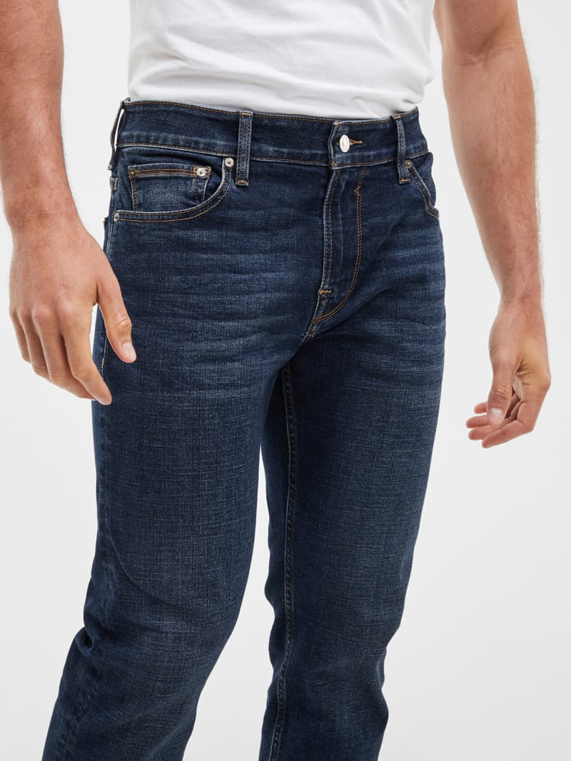 Eco Straight Jeans | GUESS Canada