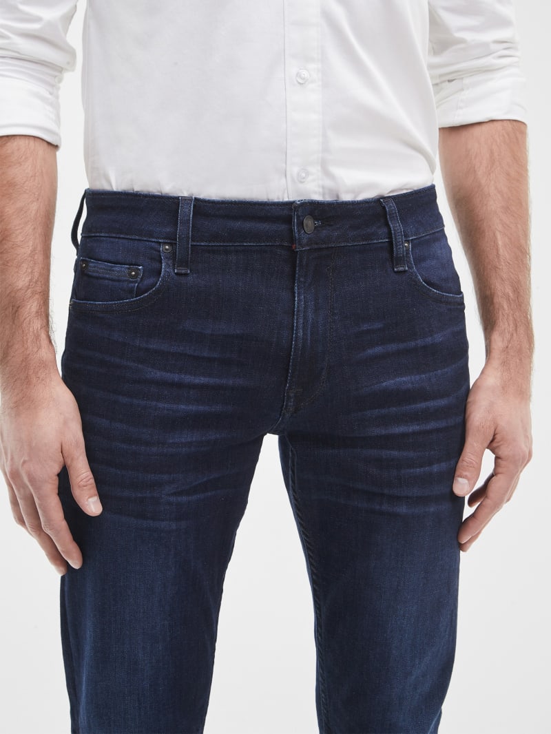 Tapered Jeans | GUESS Canada