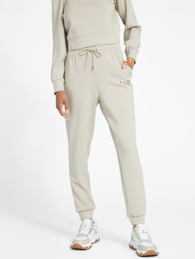 ◆UMBRO◆ FIRST JOGGER Beige UP323CTP93 UP323CTP93_BEGN White Mountaineering Pays its Respect to Umbro's 'FIRST