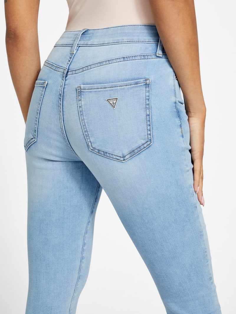 Eco Violeta Mid-Rise Capri Jeans