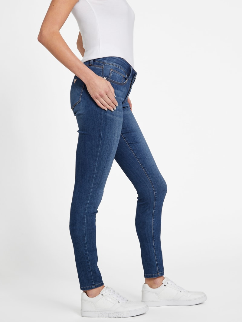 Sienna Curvy Mid-Rise Skinny Jeans | GUESS Factory