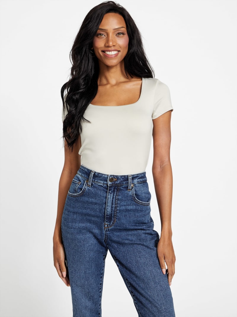 Bria Seamless Tee