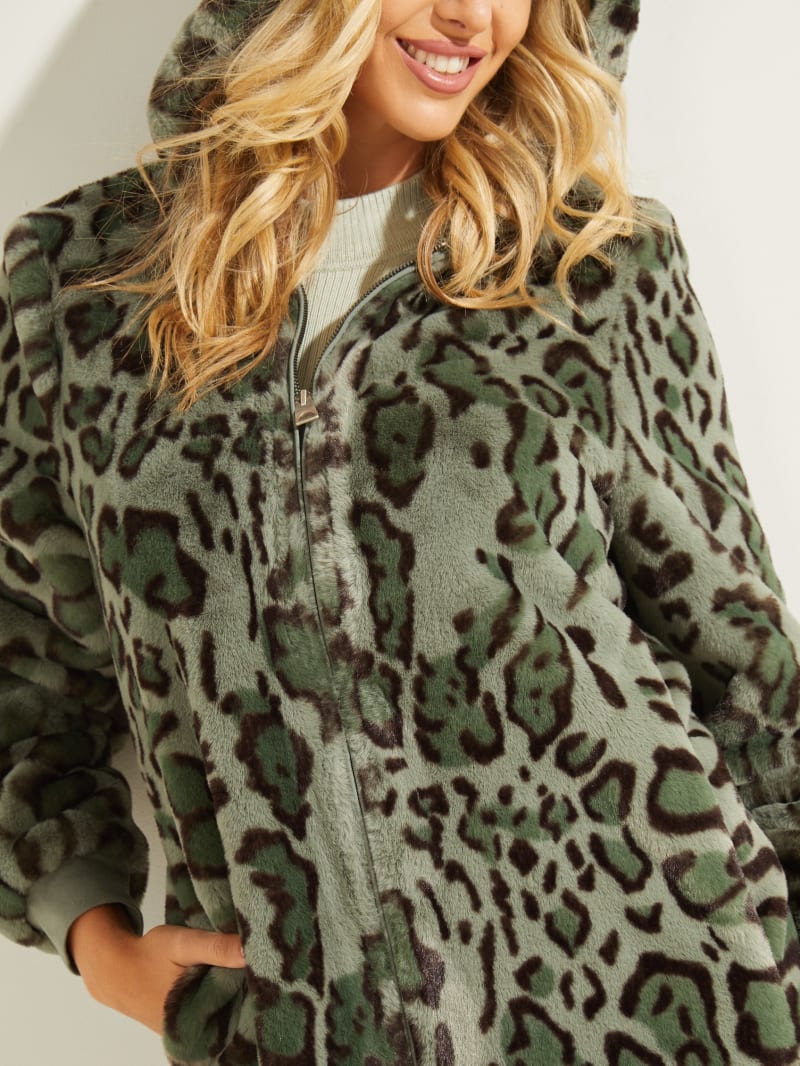 Guess Fernanda Leopard Faux-Fur Coat. 3