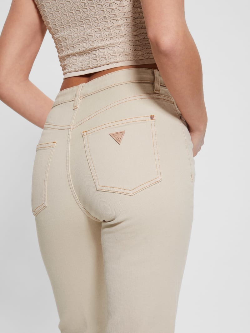 Guess mom jeans 2025