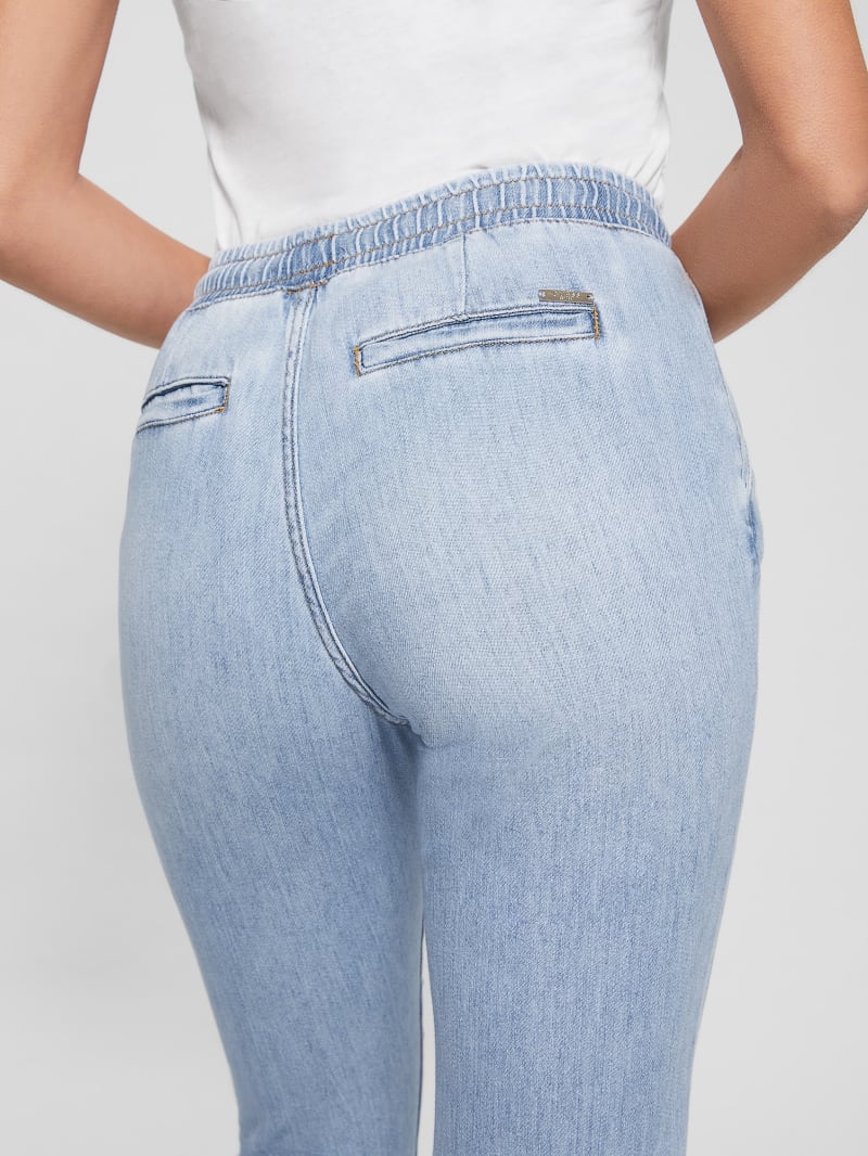 Guess jogger jeans new arrivals