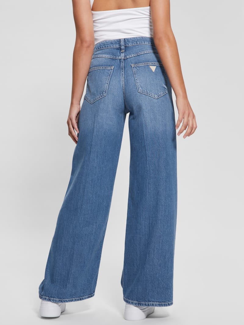 Bellflower Flare Jeans | GUESS