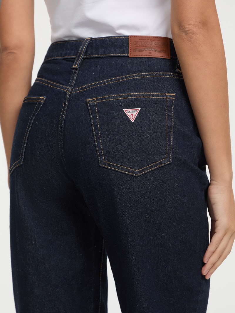 G06 Mom Jeans