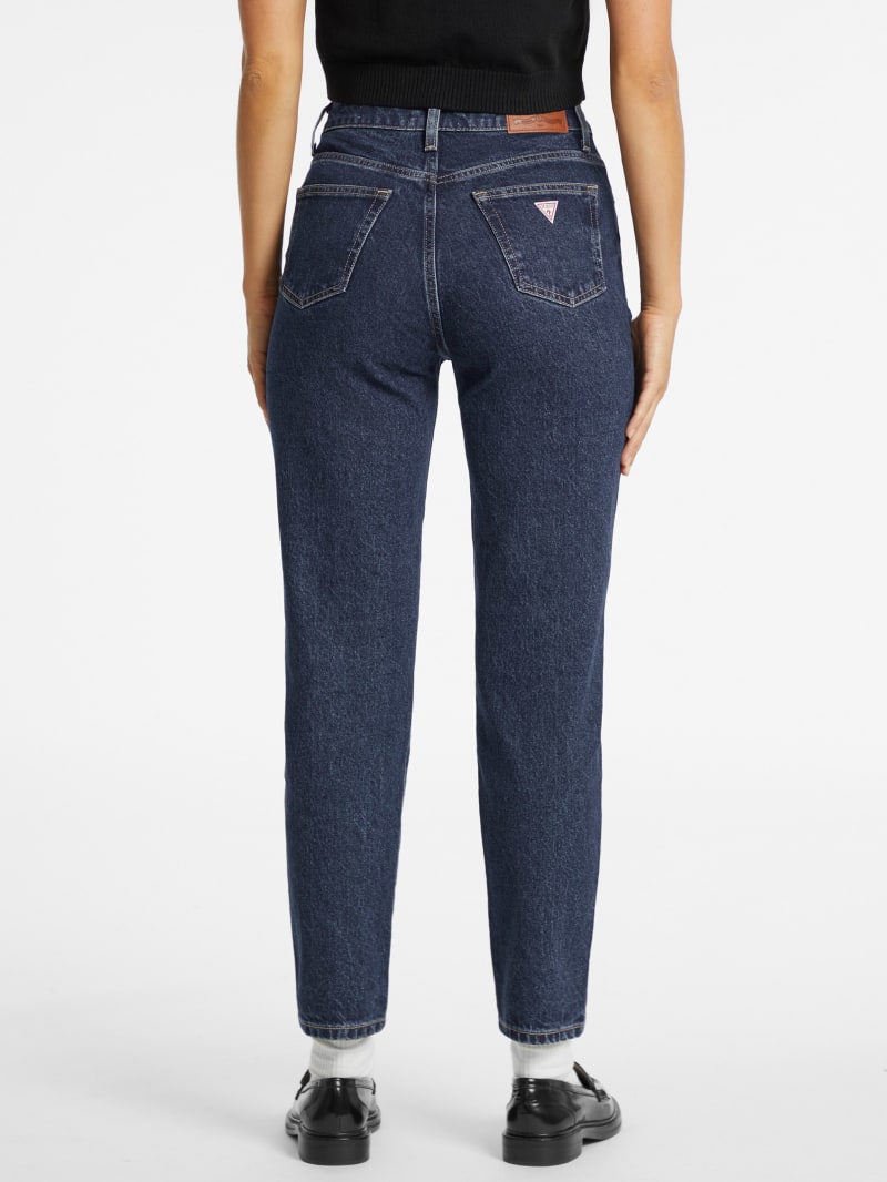 Mom jeans guess store