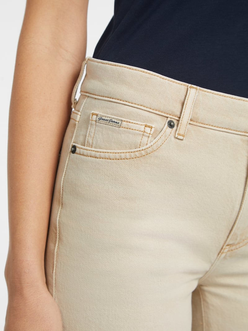 G08 Mid-Rise Straight Jeans