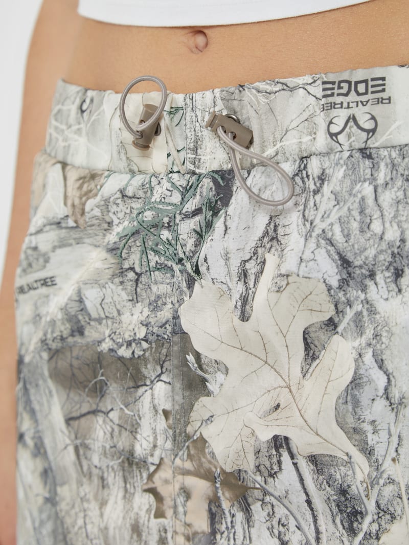GUESS Originals x RealTree Cargo Skirt | GUESS Jeans