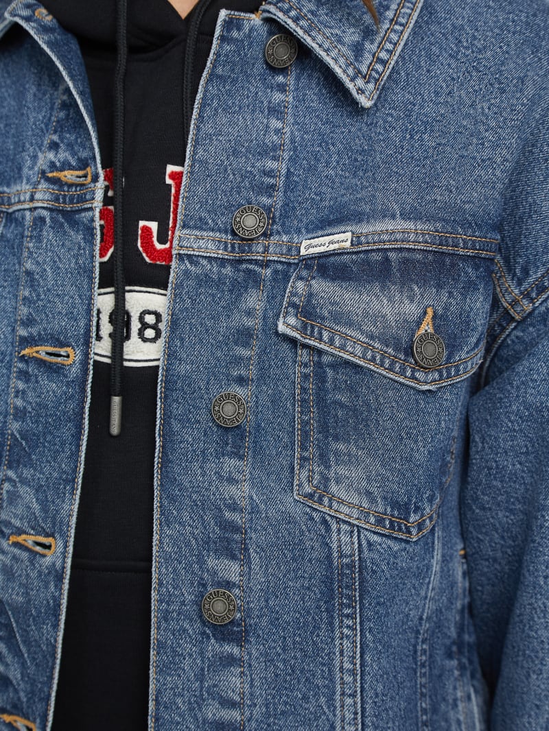 GUESS JEANS Womens Oversize Denim Jacket - MEDIUM WASH | Tillys