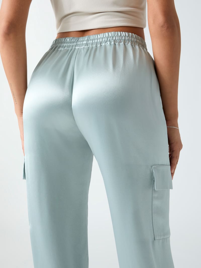 Slim fit cargo joggers