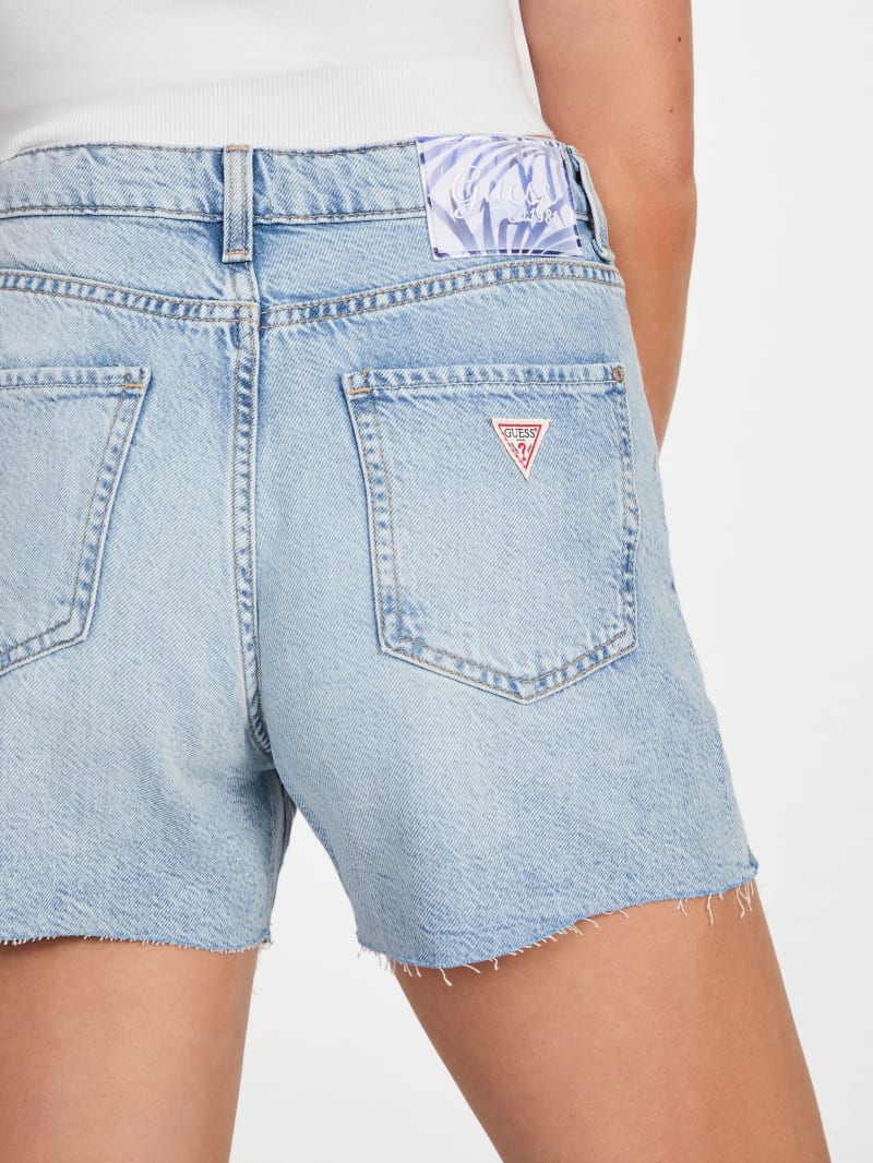 Eco Featherweight Relaxed Midi Denim Shorts | GUESS Canada