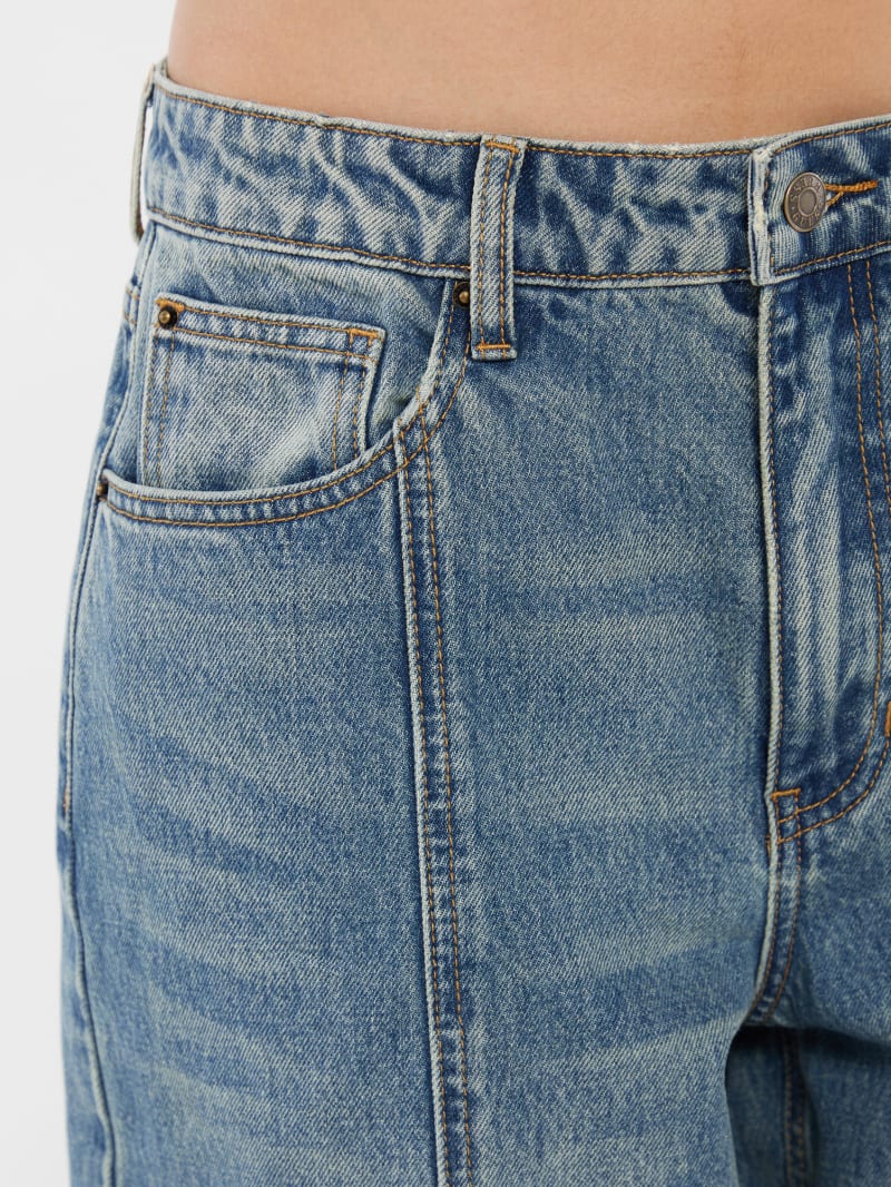 GUESS Originals Tapered Baggy Jeans