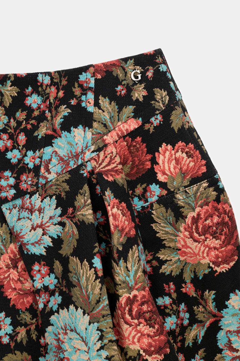 Jacquard mini skirt