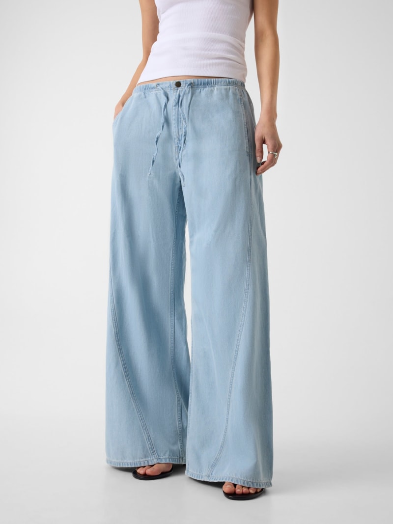 GUESS® Jogger extrawide leg jeans