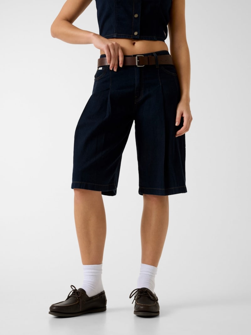 GUESS® Pleated denim bermuda