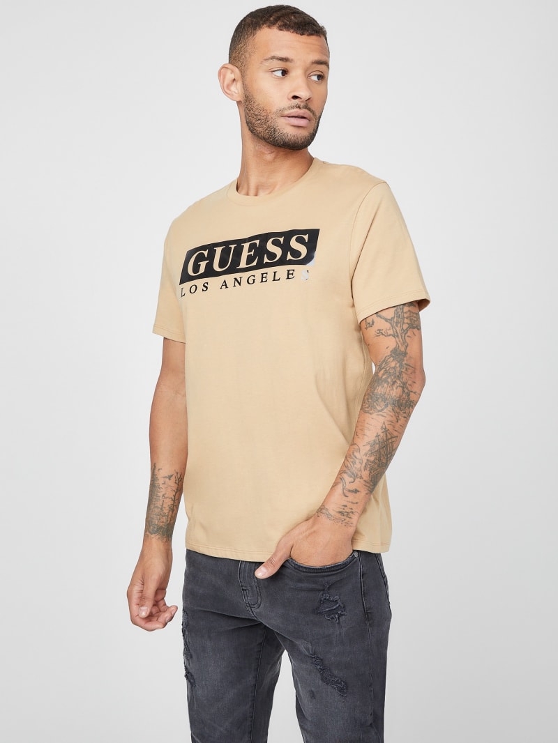 T shirt logo guess sale