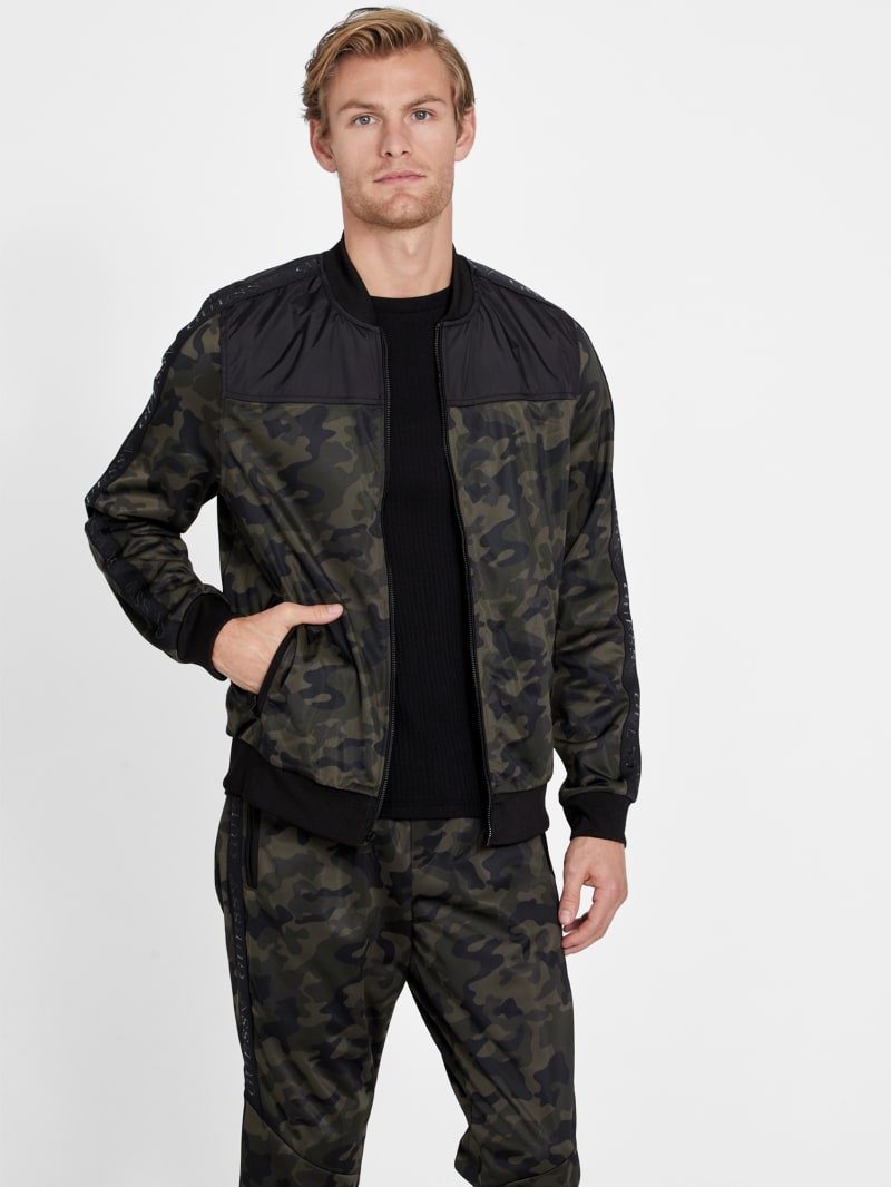 Guess camo jacket on sale