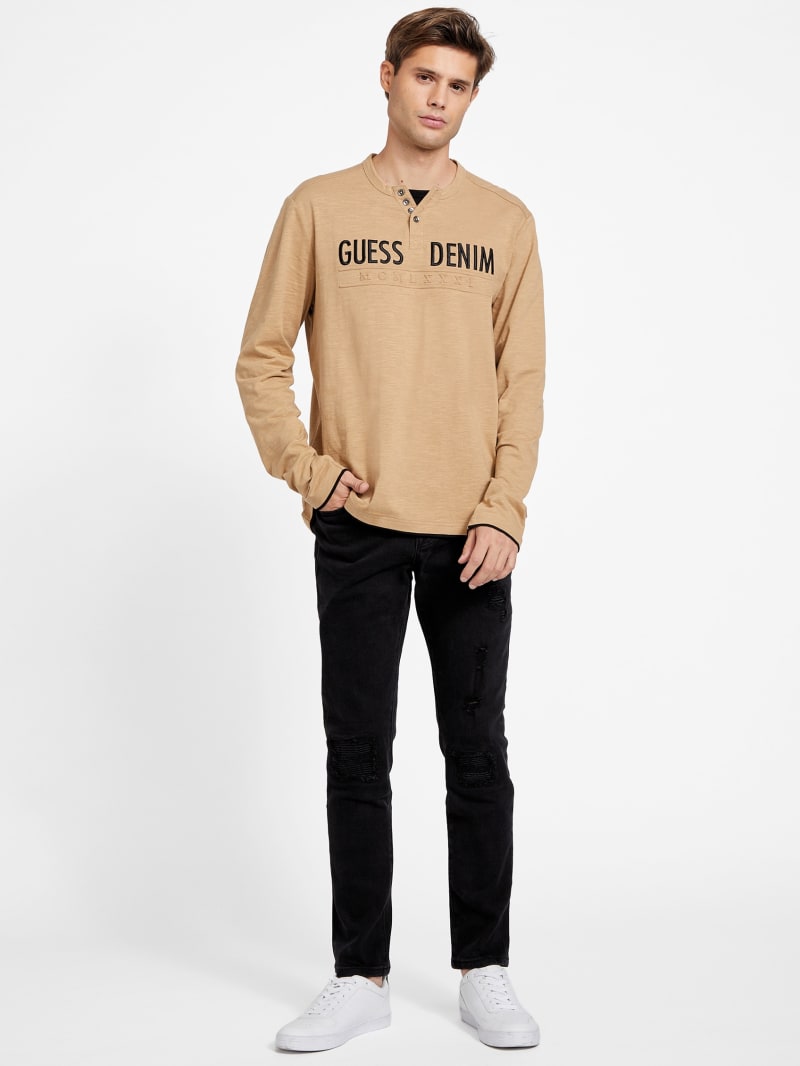 Degar Logo Henley Tee
