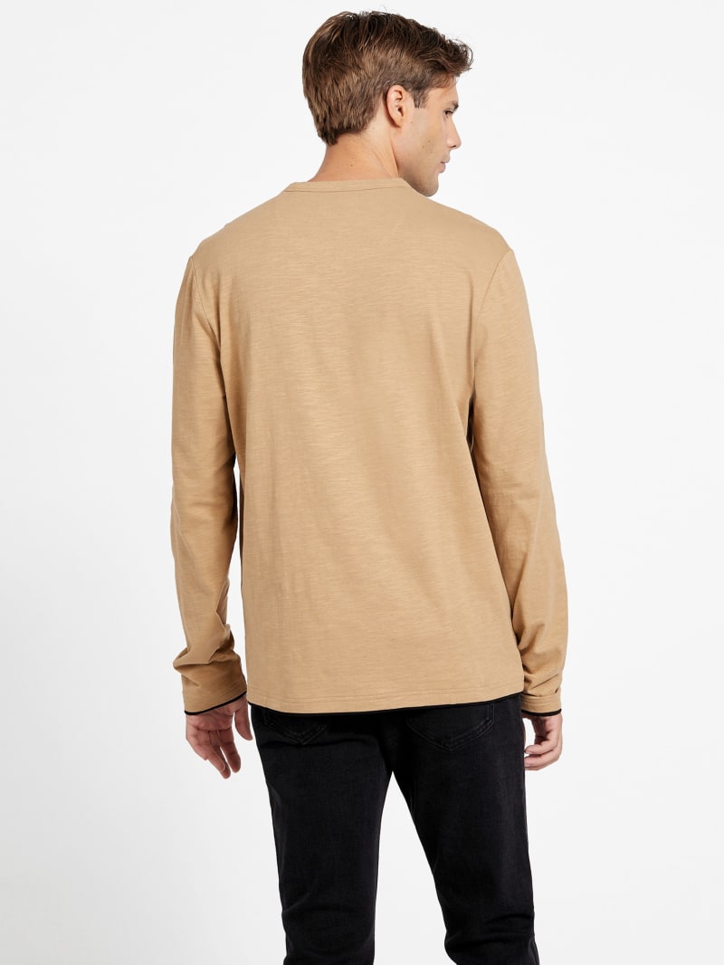 Degar Logo Henley Tee