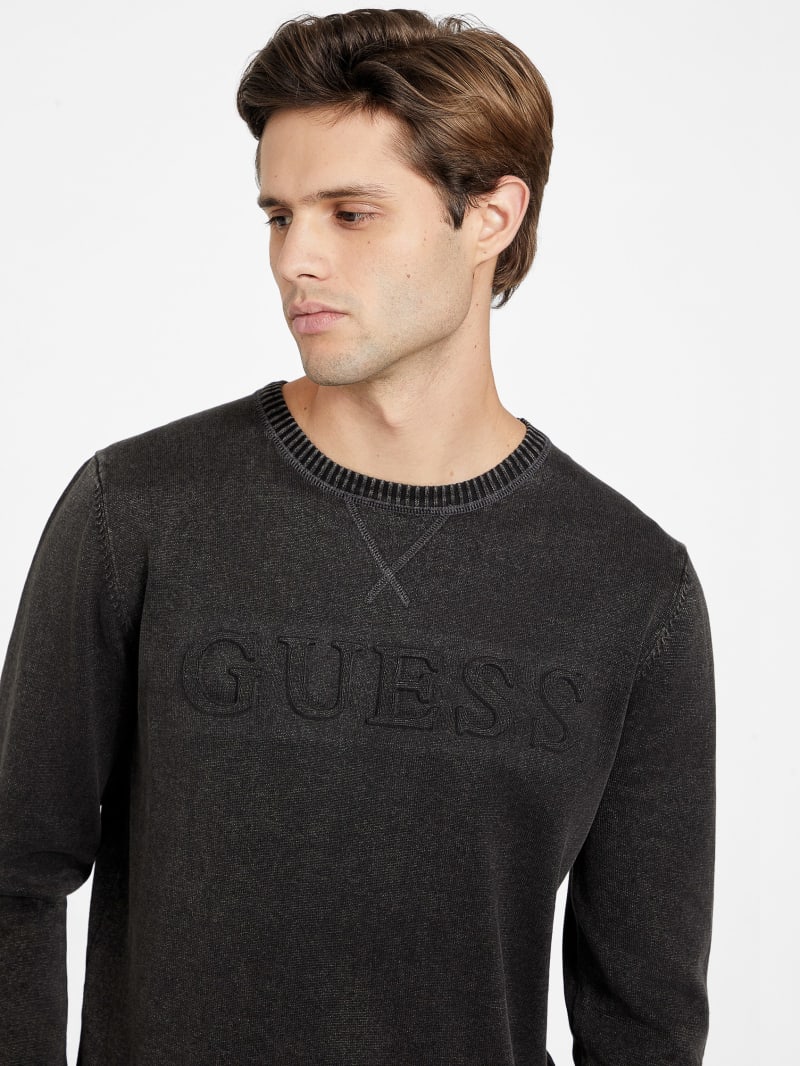 Guess embossed discount logo sweatshirt