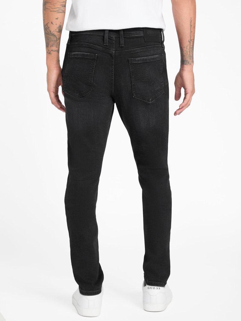 Zaid Destroyed Skinny Jeans