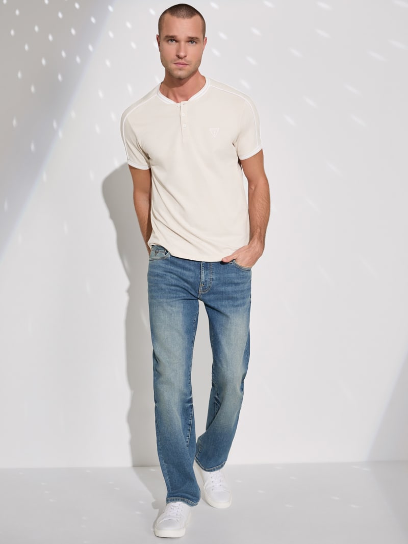 パクパク Eco Jace Henley Tee | GUESS Factory