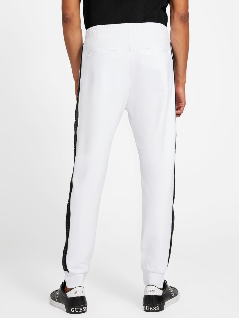 Mateo Logo-Tape Joggers | GUESS Factory Ca