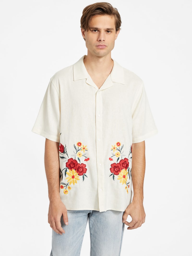 GUESS Men's Short Sleeve Eco Embroidered Logo Tee - 100% Organic Cotton, Casual Crewneck