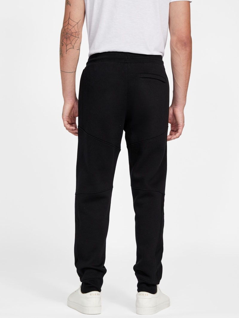 Isaac Logo Joggers | GUESS Factory