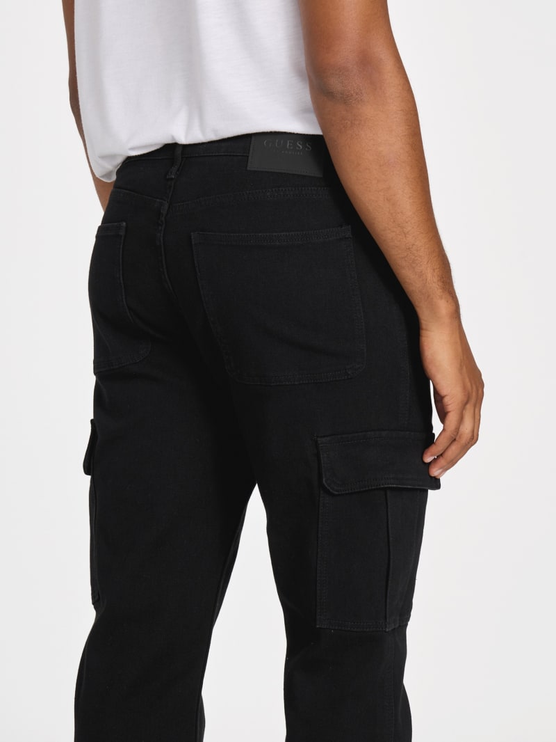 Jerome Loose-Fit Cargo Jeans | GUESS Factory