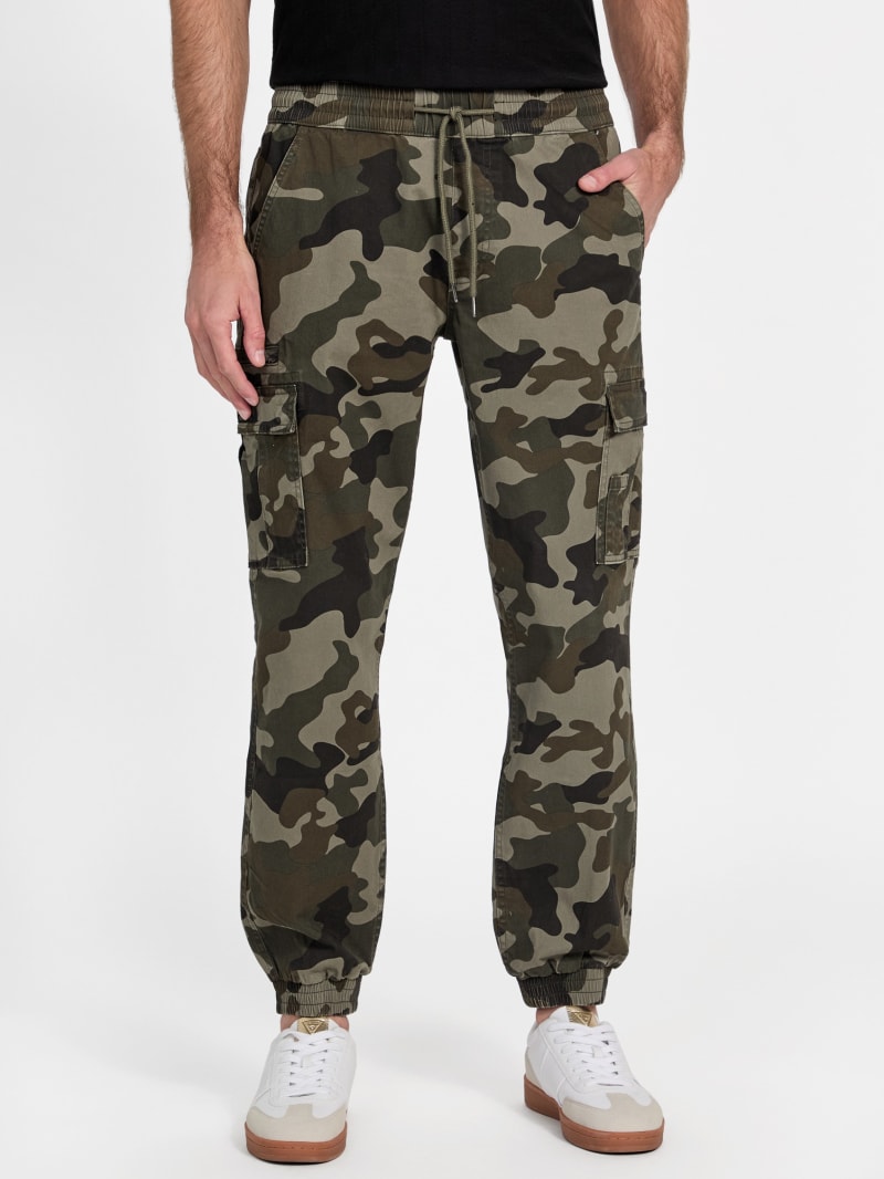 Jenner Camo Cargo Joggers | GUESS Factory