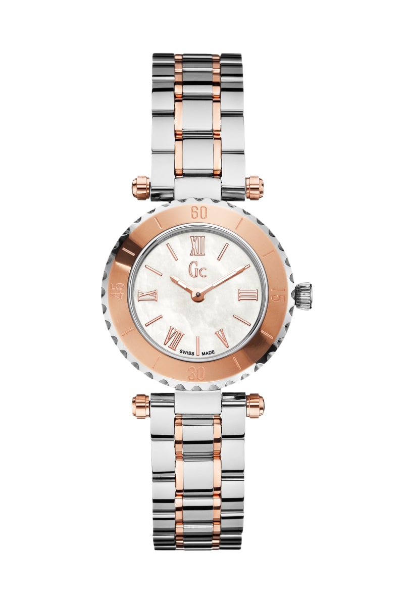 Gc Mini Chic Timepiece Guess Gca22105m2 kodlu diver chic modeli pırlantalıdır. gc mini chic timepiece