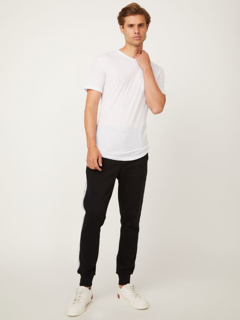 guess tracksuit mens