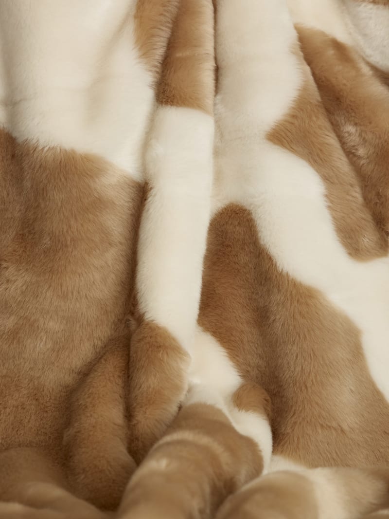 Peony Faux-Fur Blanket