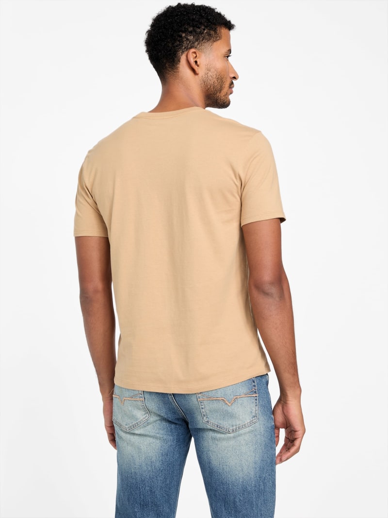 Eco Itzel Logo Tee