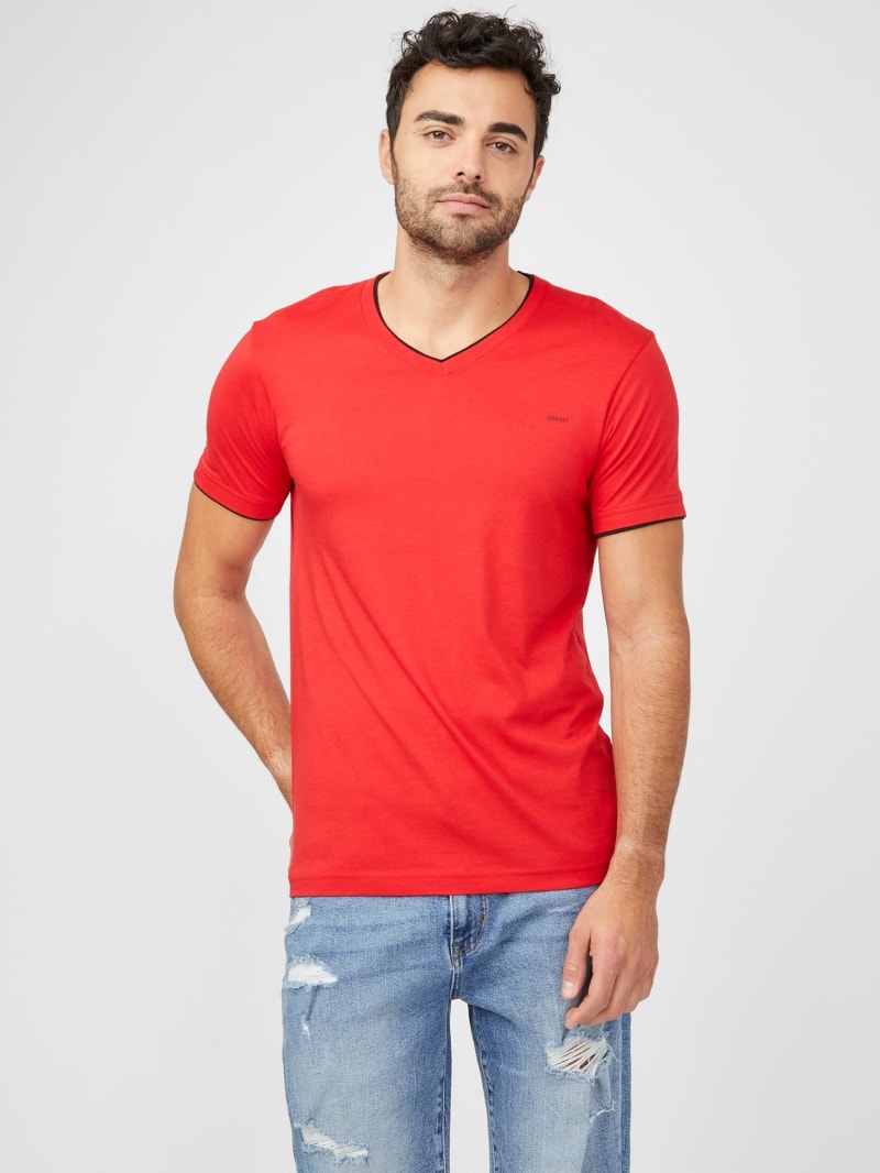 Shop GUESS Online V Neck T-Shirt