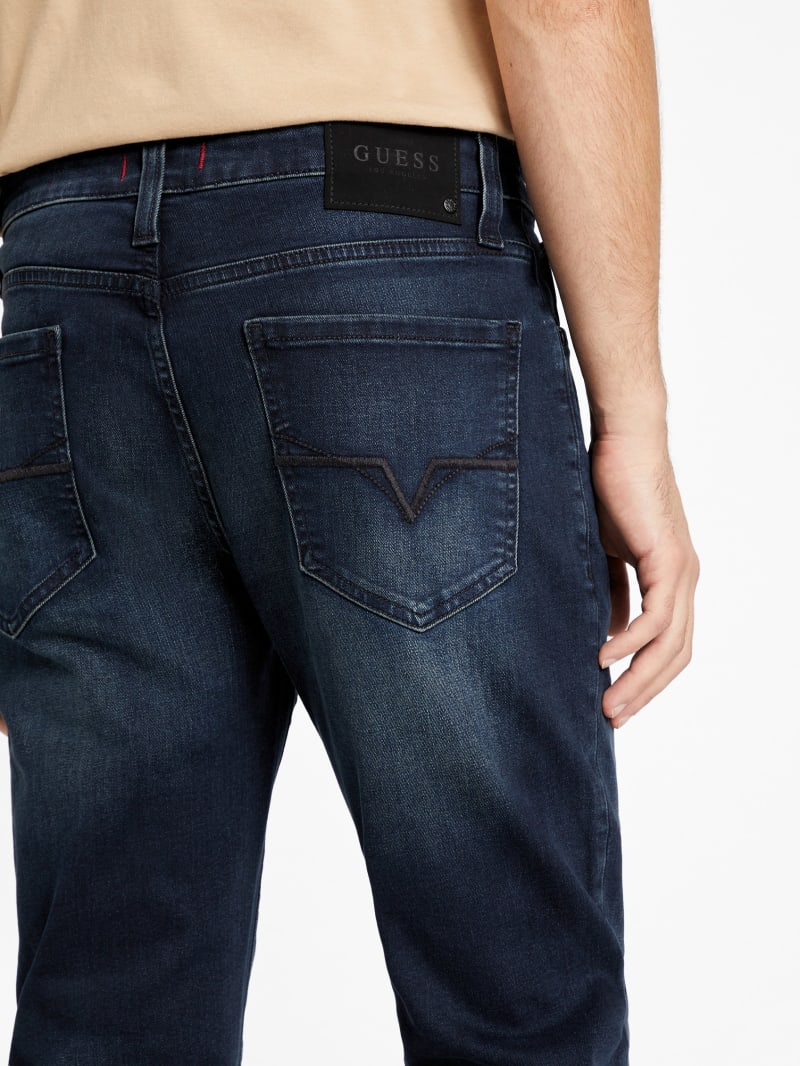 Halsted Tapered Slim Jeans | GUESS Factory