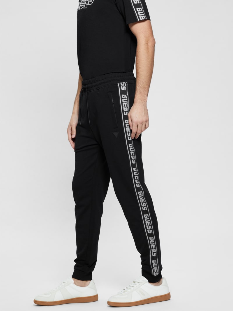 Eco Arlo Logo Tape Joggers | GUESS