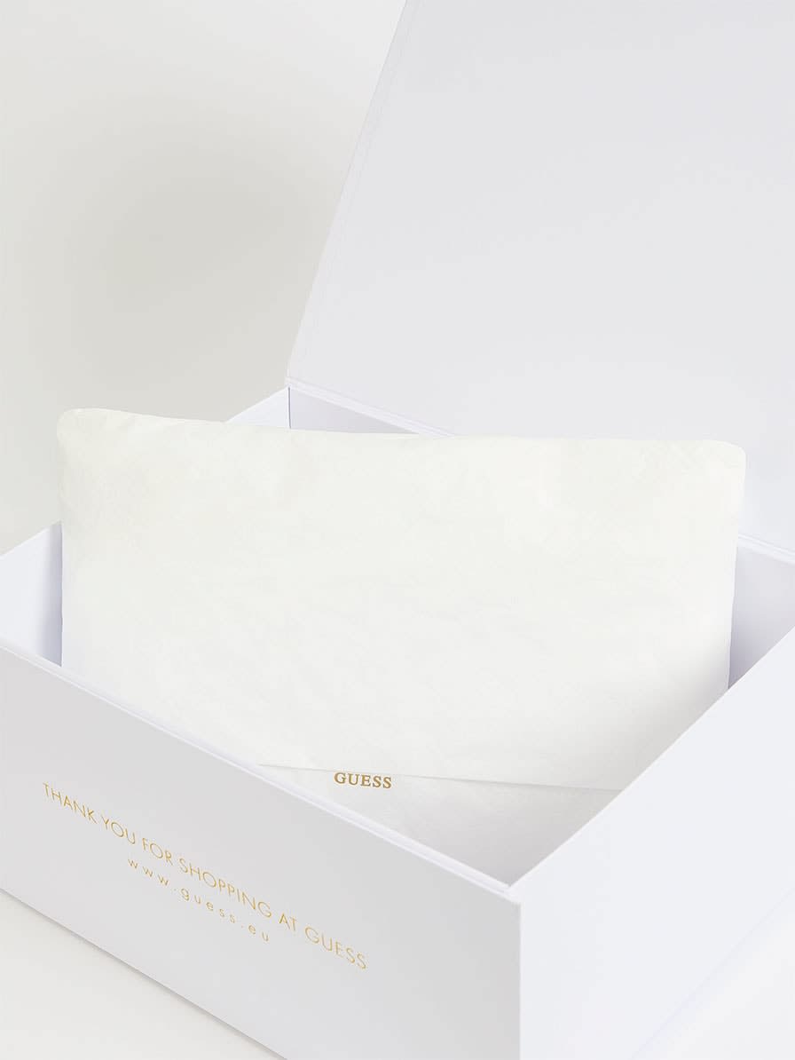 Guess gift box clearance