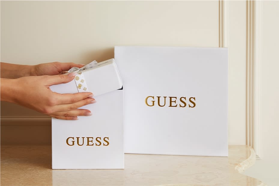 Guess gift box 2025
