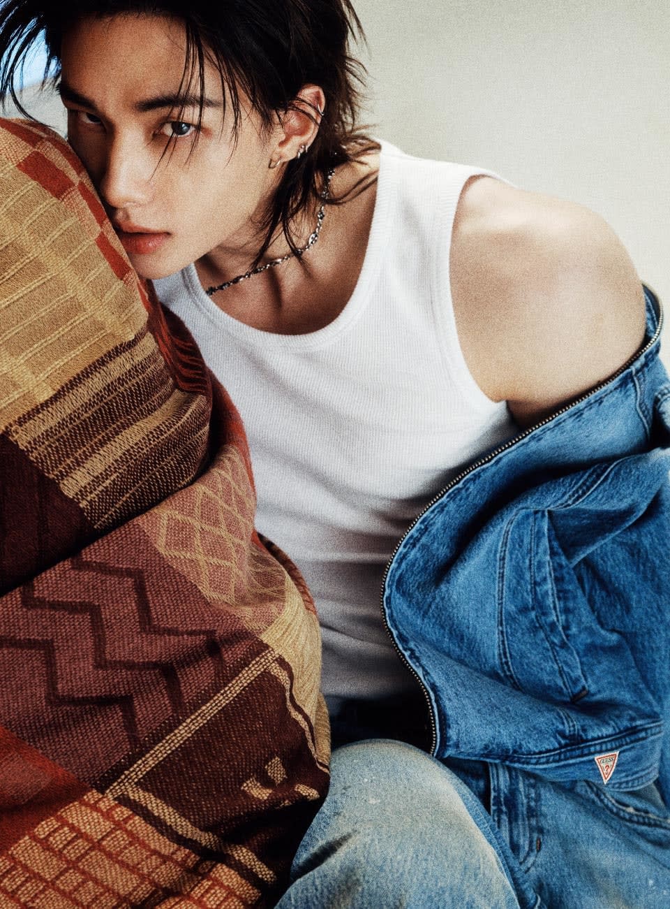 Guess Jeans x Hyunjin: Discover the New Collection