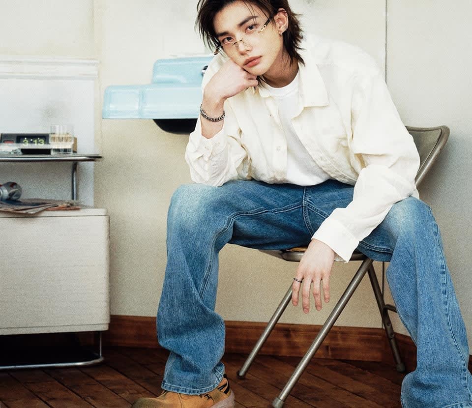 Guess Jeans x Hyunjin: Discover the New Collection