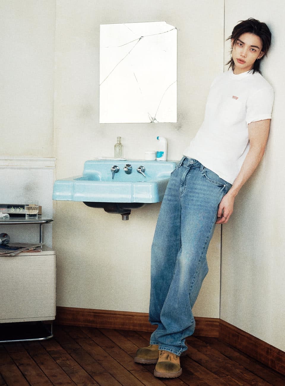 Guess Jeans x Hyunjin: Discover the New Collection