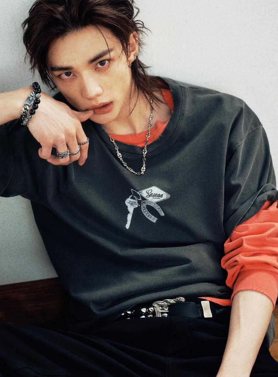 Guess Jeans x Hyunjin: Discover the New Collection