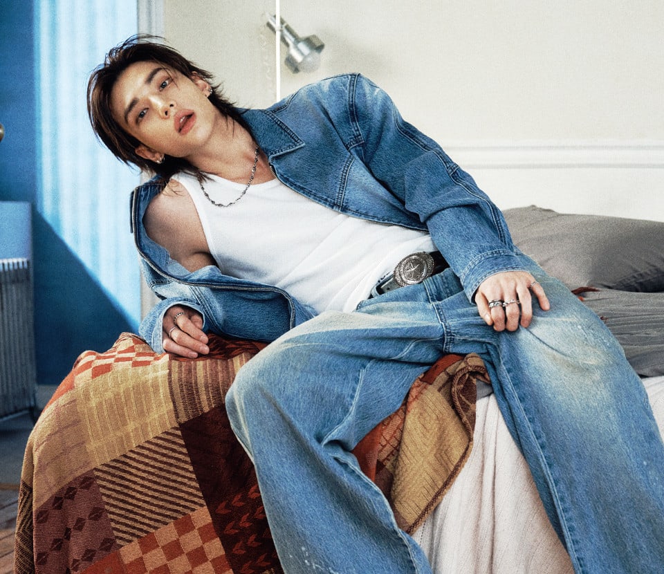 Guess Jeans x Hyunjin: Discover the New Collection